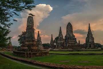Kanchanaburi - Ayutthaya - Bangkok
