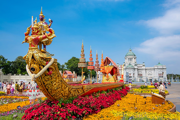 Chiang Mai - Bangkok - Paris