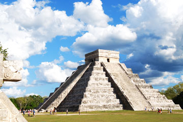 chichen-itza-3.jpg