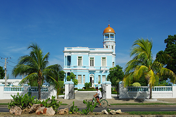 cienfuegos_1-1.jpg