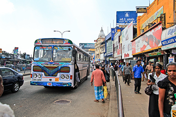 colombo-bus.jpg