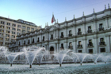 moneda-santiago-1.jpg