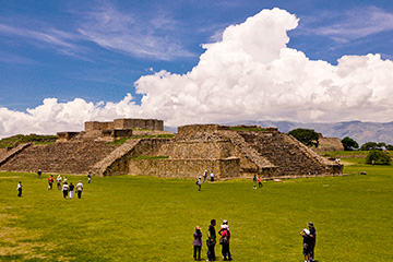 monte-alban-mexique.jpg