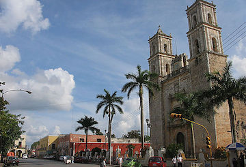 Valladolid - Playa del Carmen